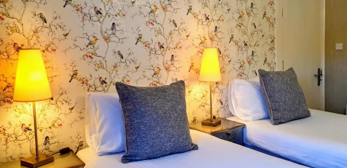 The Osprey Hotel Kingussie Bagian luar foto
